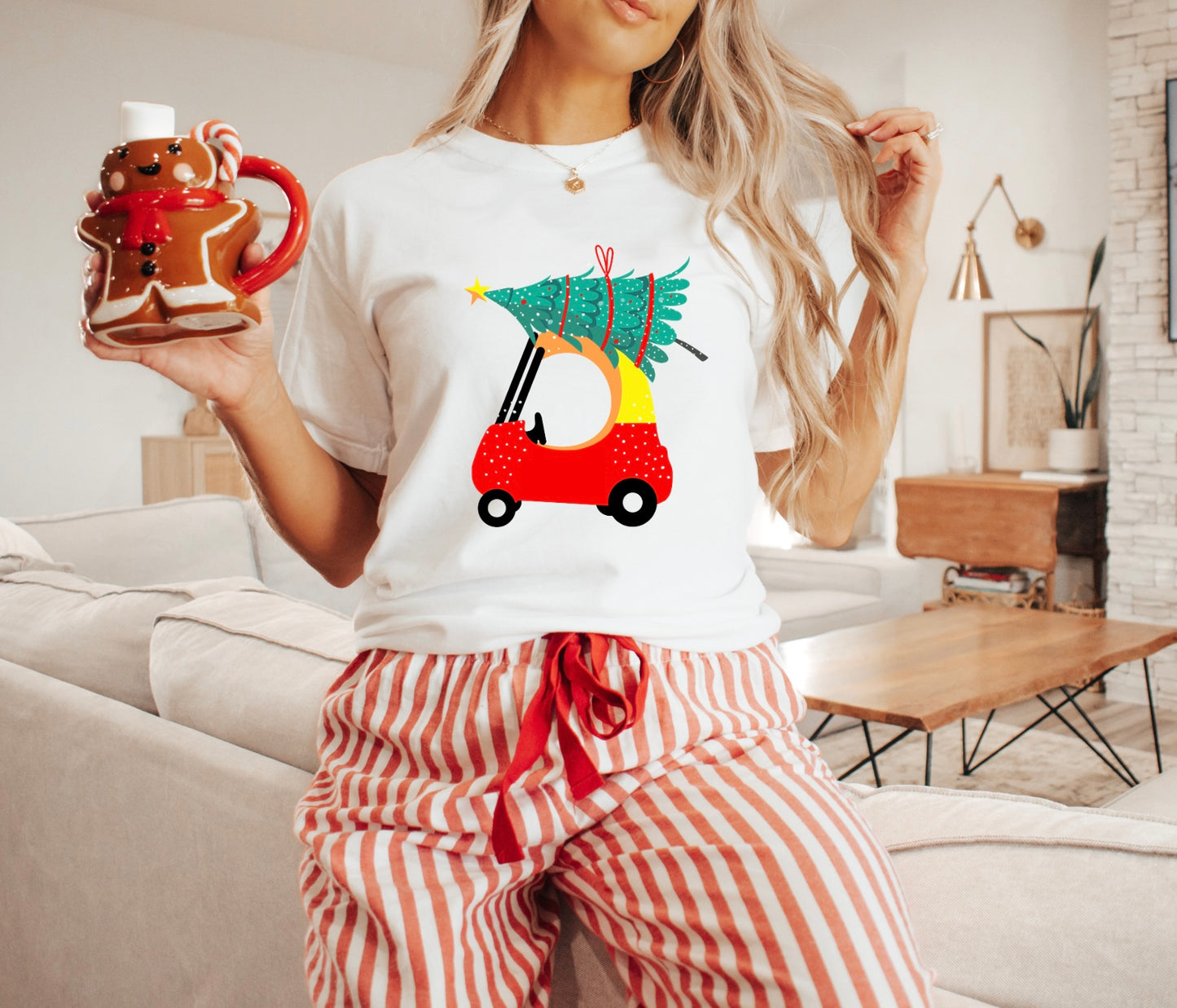 Retro Rides & Christmas Vibes