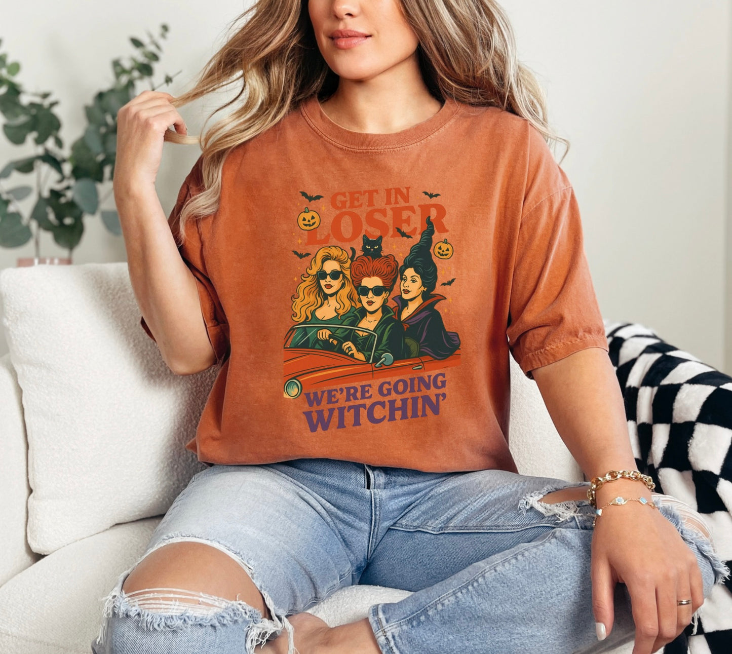 Hocus Pocus Road Trip Women’s Tee