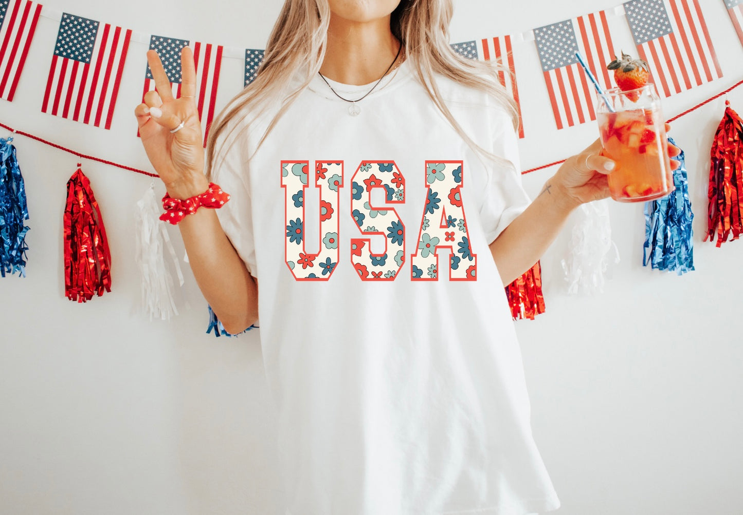 Land That I Love Floral Tee