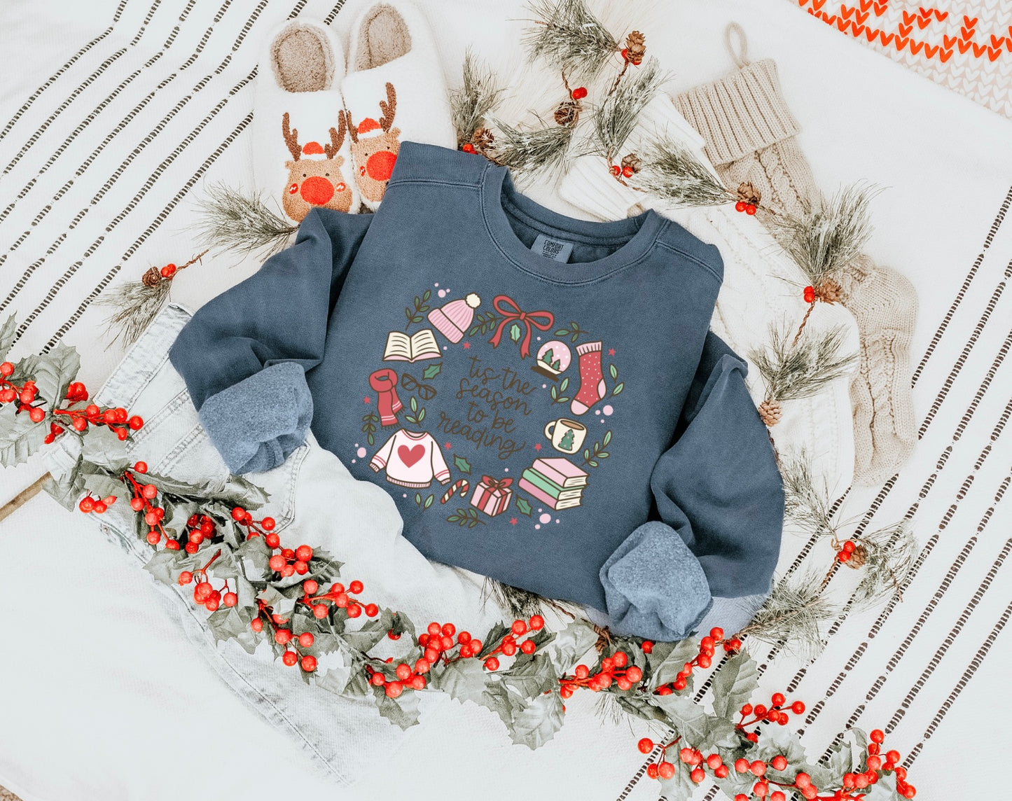 Tis the Christmas Season to be Reading