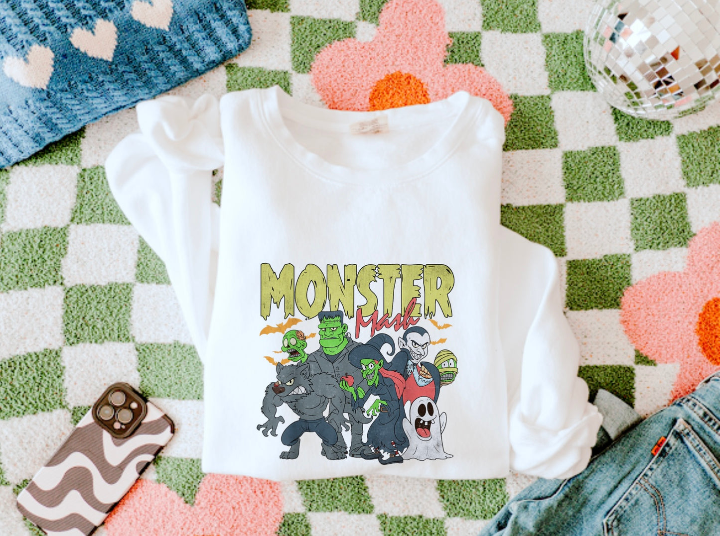 Graveyard Smash Vintage Women’s Crewneck