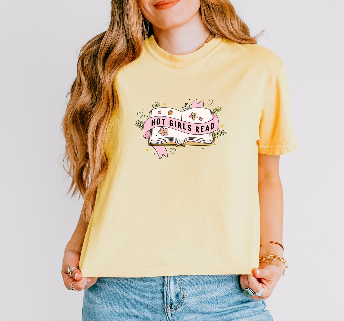 Hot Girls Read Tee