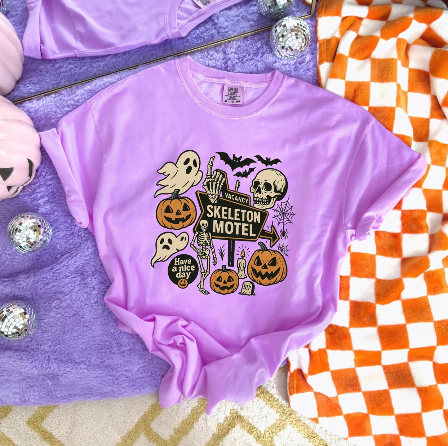 Skelton Inn Women’s Tee