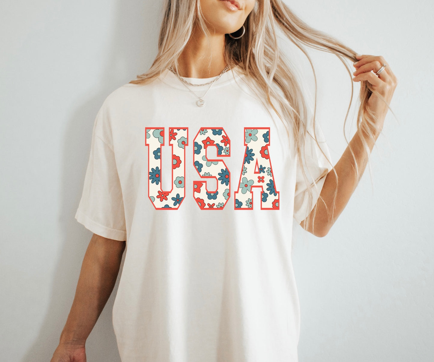 Land That I Love Floral Tee