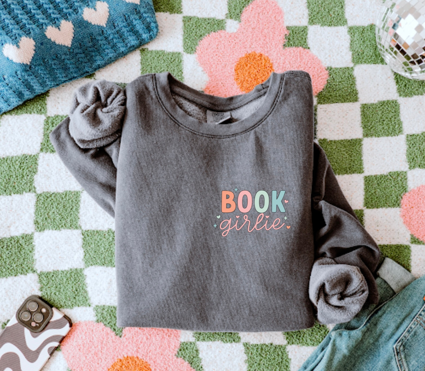 Book Girlie Crewneck