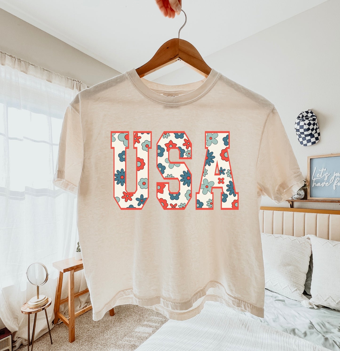 Land That I Love Floral Tee
