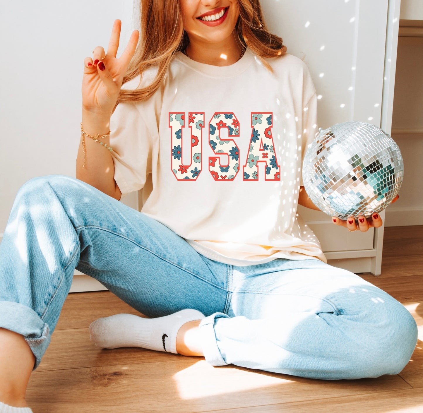 Land That I Love Floral Tee