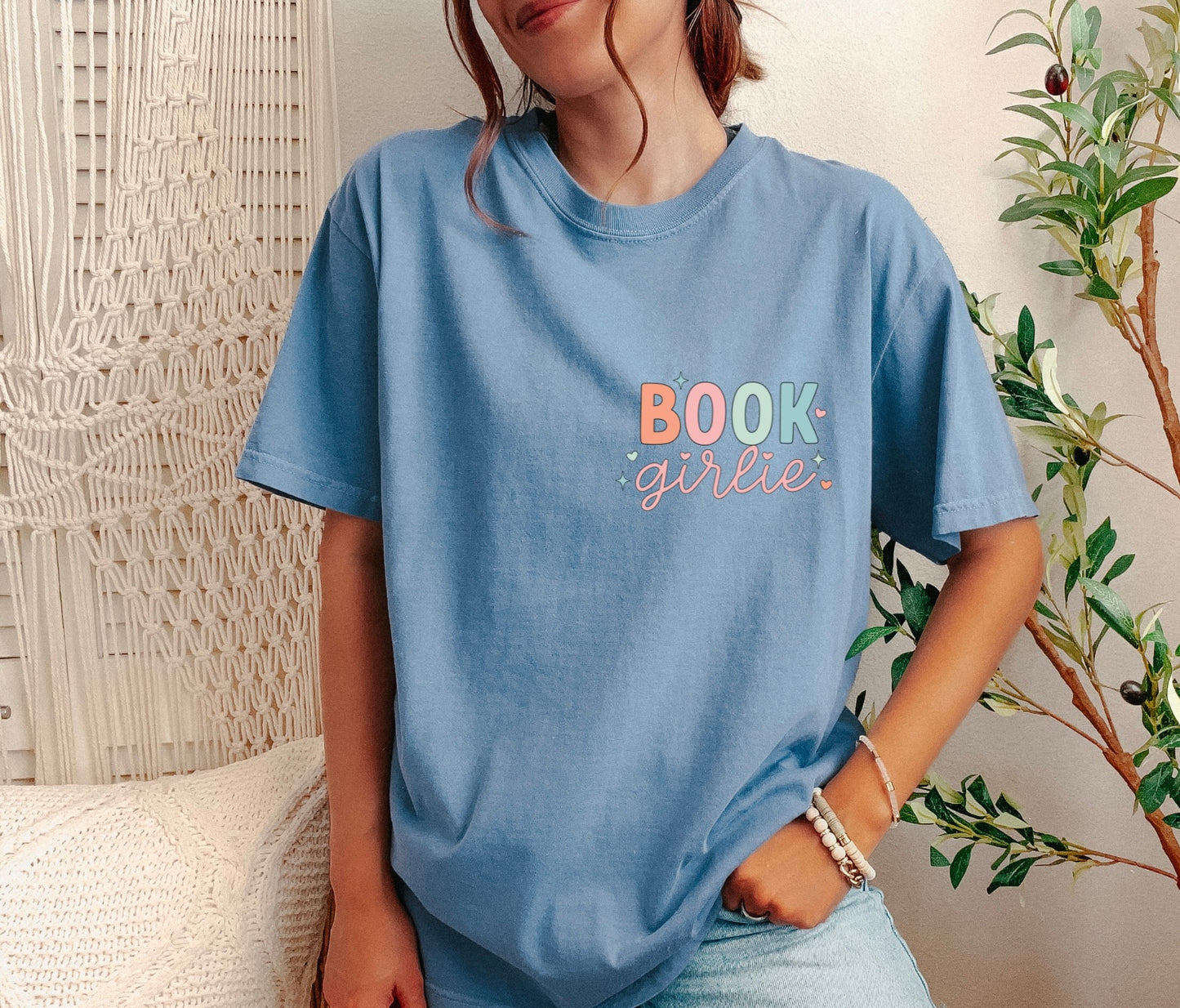 Book Girlie Tee