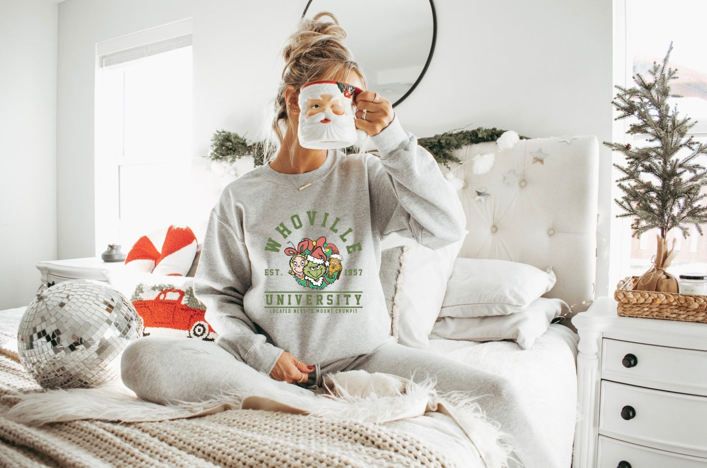 A Grinchy Campus Christmas