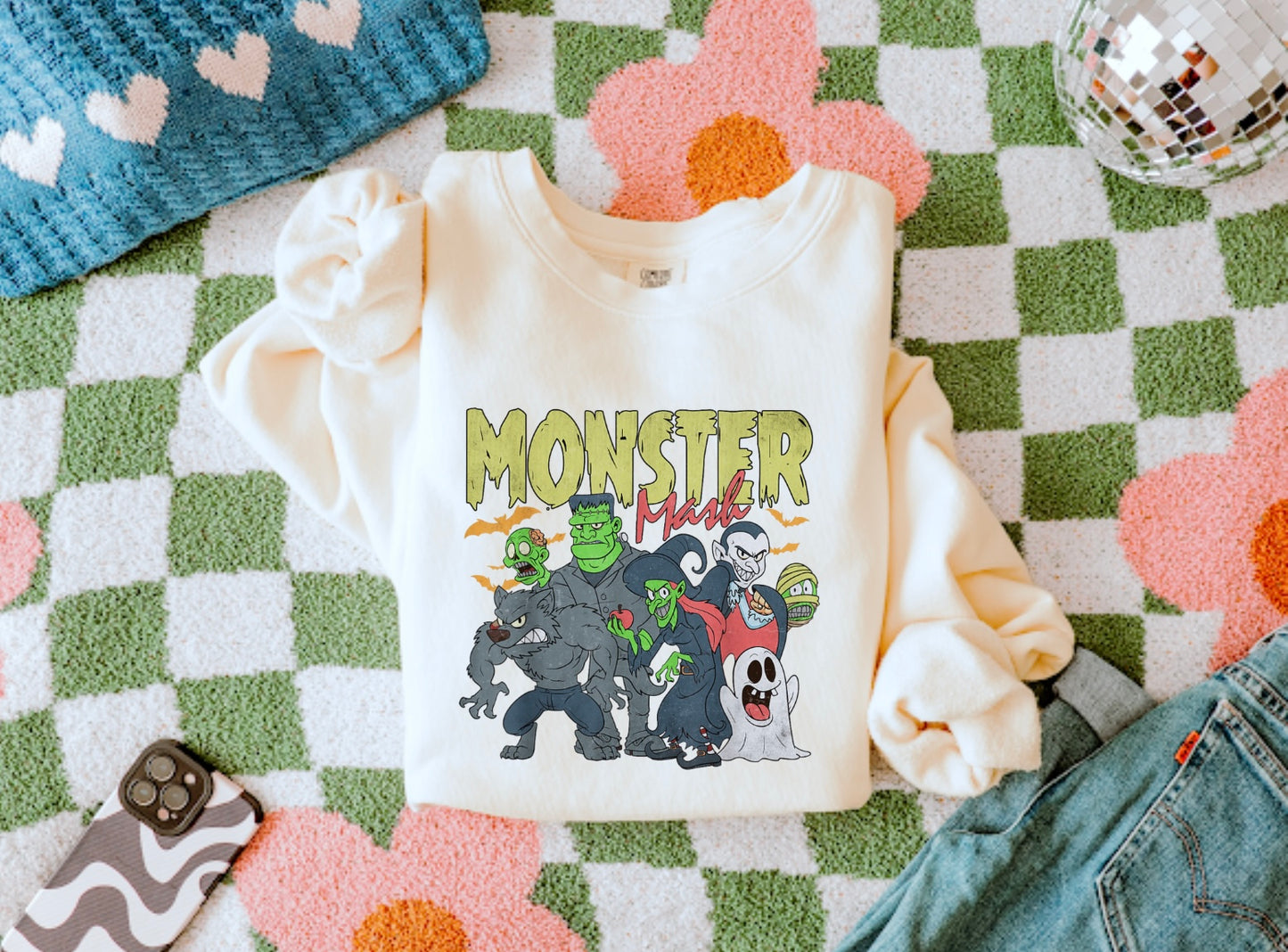 Graveyard Smash Vintage Women’s Crewneck