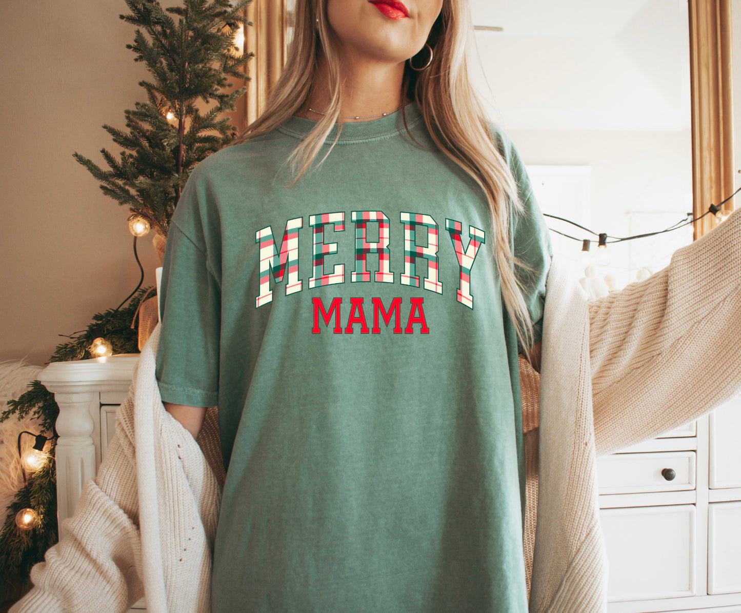 Cozy Christmas Mama